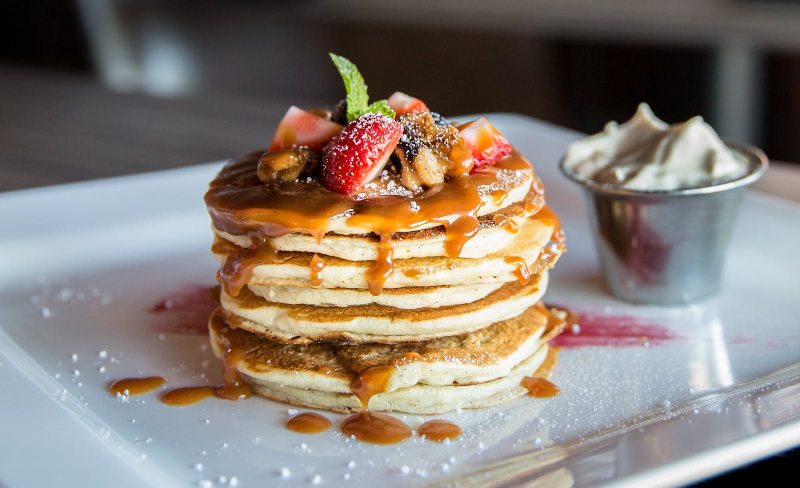 How does an Electric Griddle work? article illustration